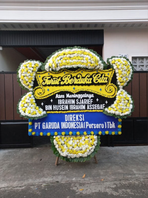 Papan Bunga Duka di Cicareuh