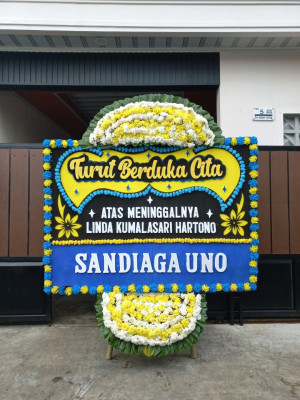 Papan Bunga Duka di Cicareuh